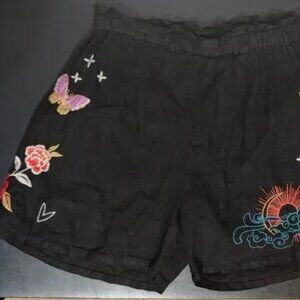 WONDERFUL!!! Johnny Was Black WHIMSICAL DESIGN Embroidered Women's Shorts sz Sm